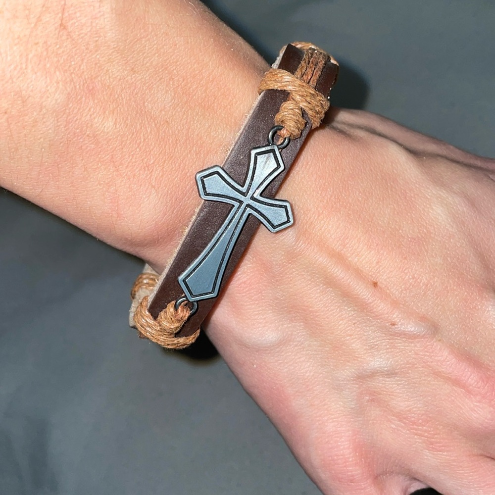 Cross bracelet (unisex)
